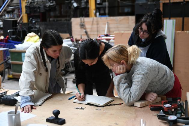 Workshop Scenographie - Chassis à l'infini ©Béryl Libault