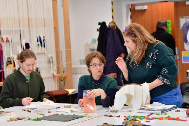 Techniques de broderie armenienne © Beryl Libault